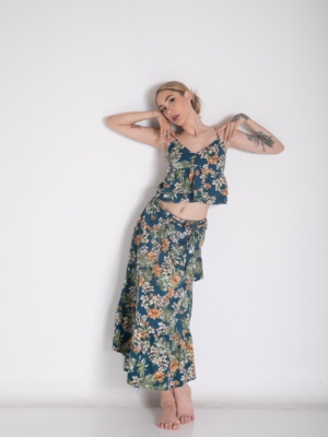 Rock mit Blumenprint und Schleife