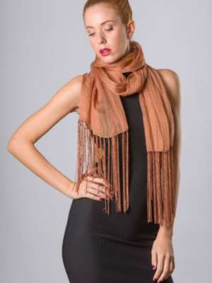 Schal mit modischem Metallic-Look & Fransen in Braun