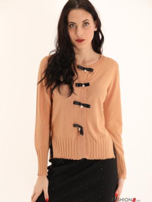 Italy Strickjacke Cardigan - ausgefallene Knopfleiste - Schleife mit Perlen