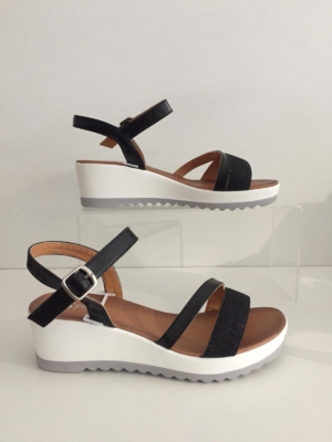 Platform-Sandalette